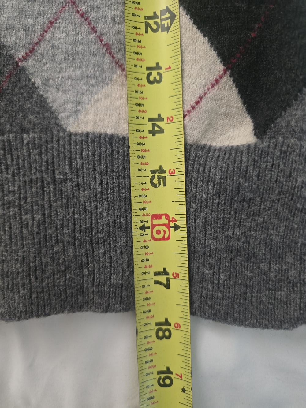 Y2K ​Banana Republic Italian Merino Wool Argyle Sweater Vest - Small - Picture 7 of 7